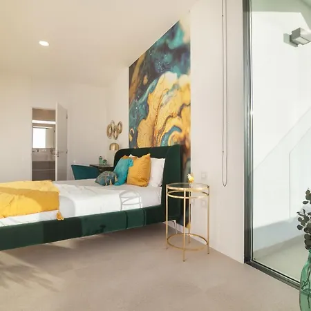 וילה 200m New A With Private, Heated Pool And Amazing Ocean View אדחה
