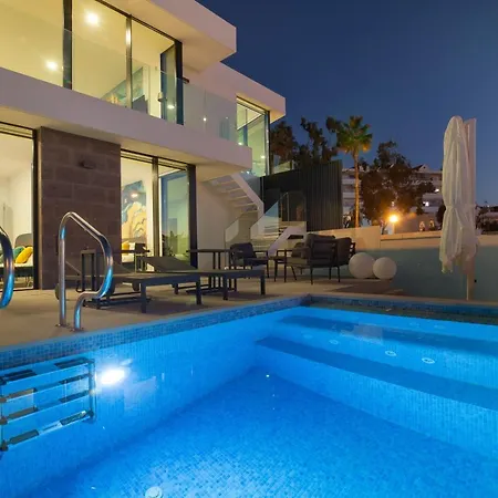 200m New A With Private, Heated Pool And Amazing Ocean View וילה *
